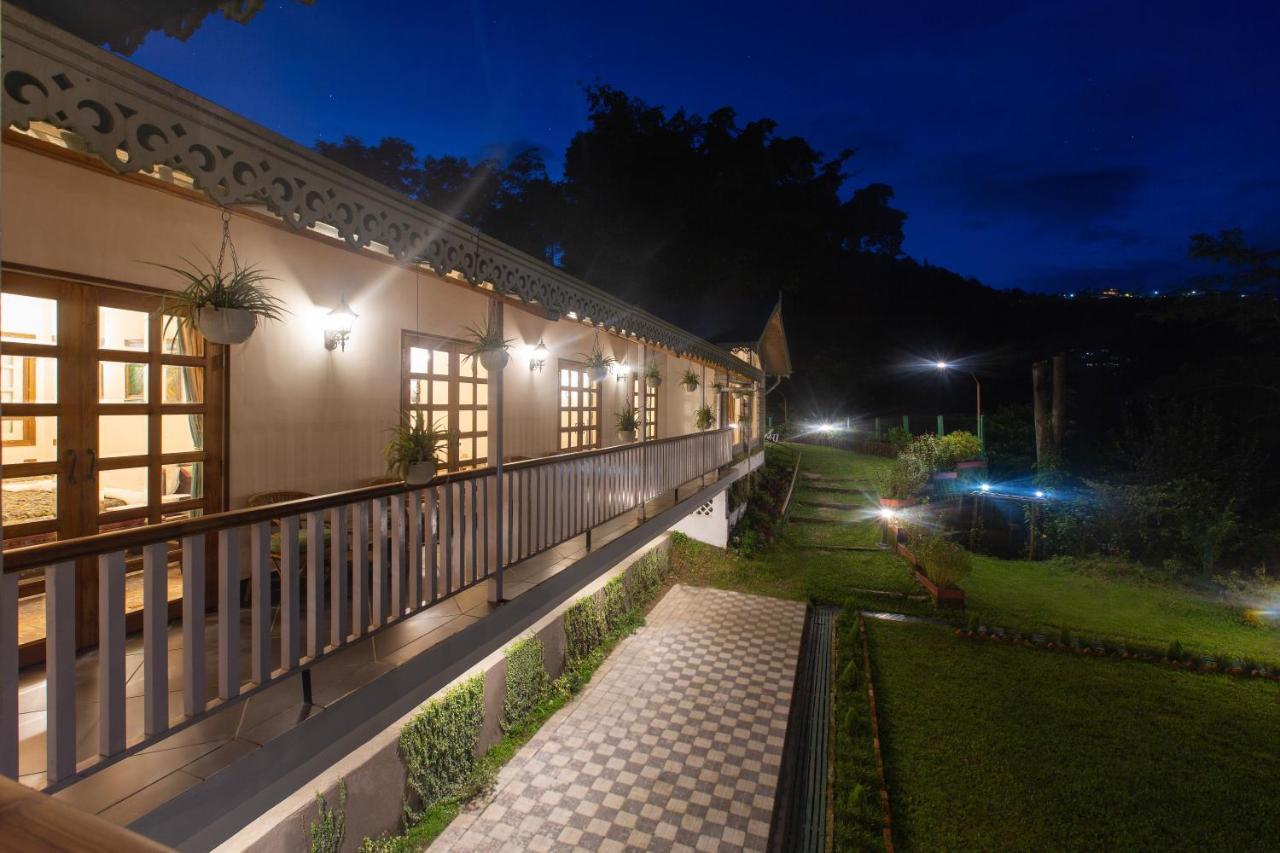 Ama Stays & Trails Makaibari Bungalow, Darjeeling Darjeeling  Esterno foto